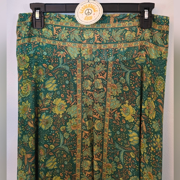 Gardenbelle Savannah Bell Bottom Free Flow Pants (Top Not Inc) - Picture 2 of 5